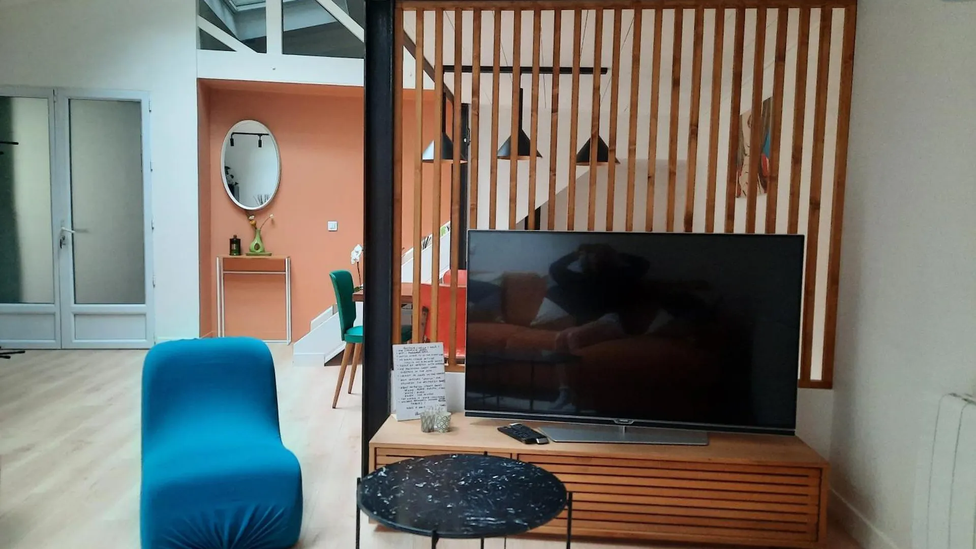 פריז Loft 4-5 Personnes A Montmartre - Parking Prive Sur Reservation 0*,  צרפת