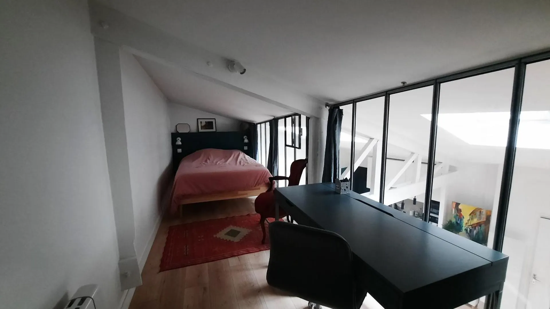 בית אירוח פריז Loft 4-5 Personnes A Montmartre - Parking Prive Sur Reservation